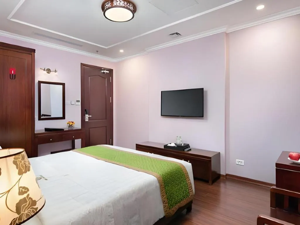 Bed in Binh Anh Hotel Hanoi