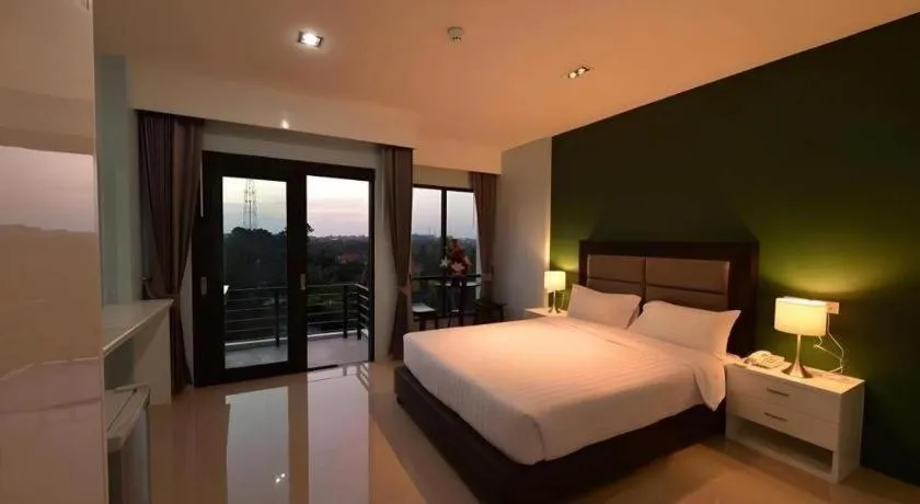 Bed in Sixty-Sixplace