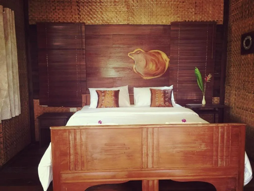 Bed in Tayan Resort Kanchanaburi