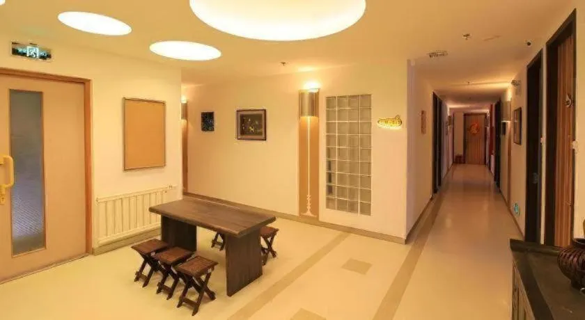 Dalian Household Theme Hotel Huanghe Road Branch