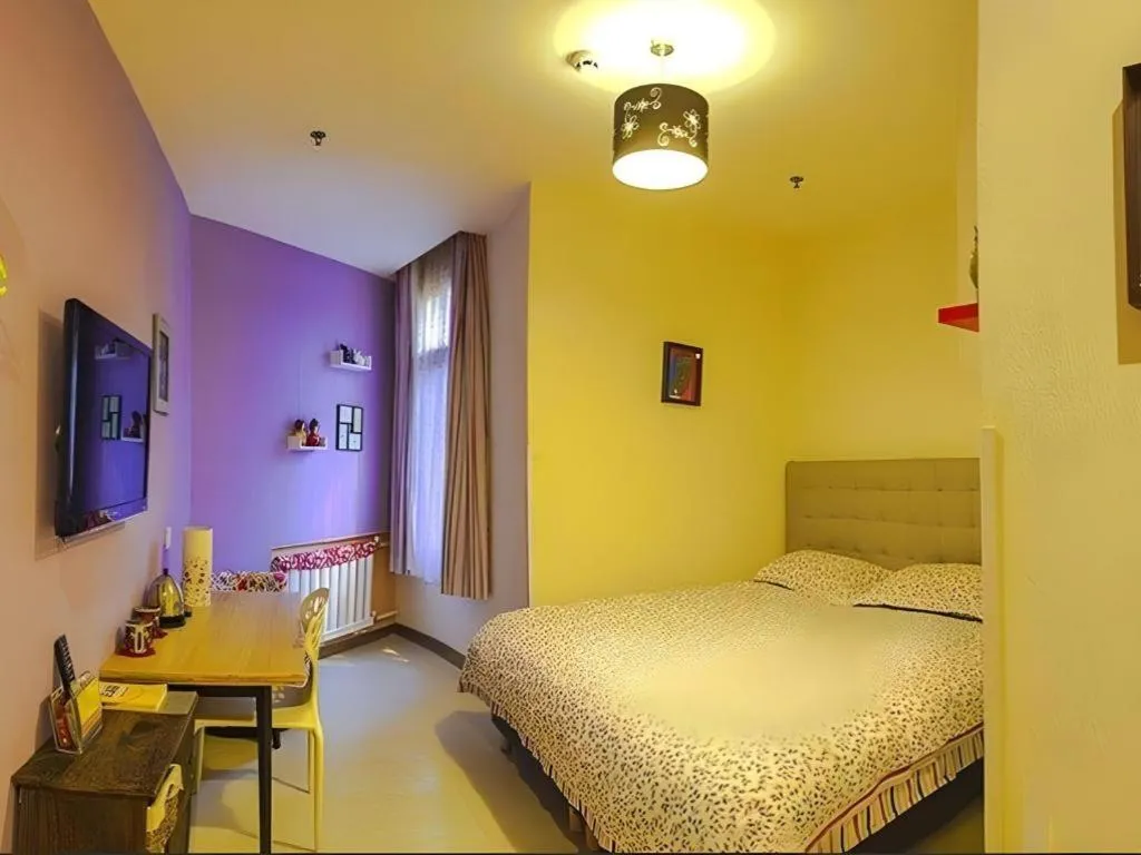 Bed in Dalian Household Theme Hotel Huanghe Road Branch