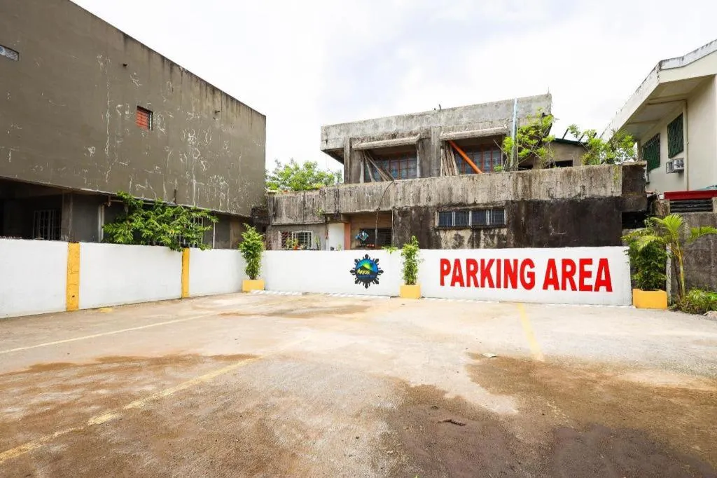 Mayon Backpackers Hostel