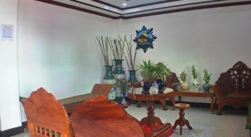 Mayon Backpackers Hostel
