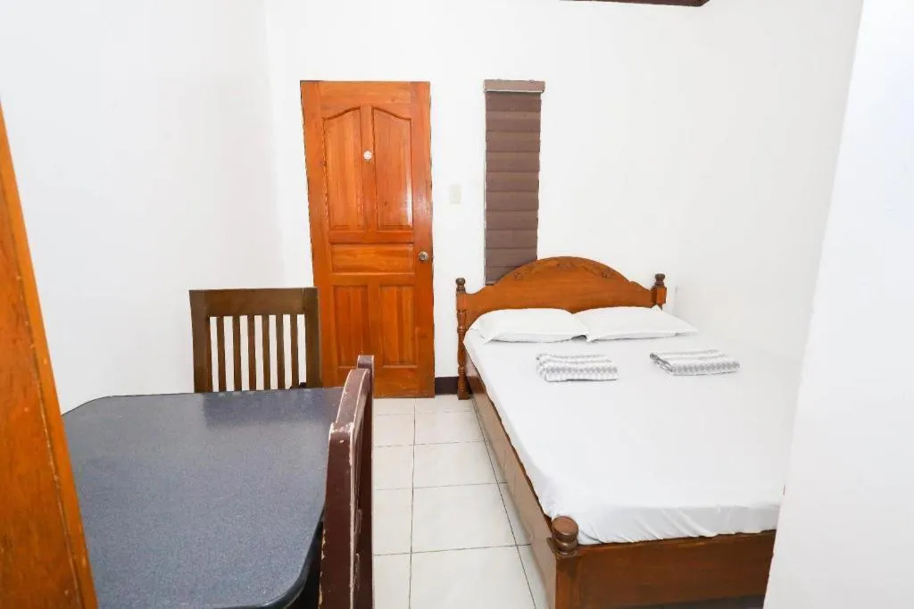 Bed in Mayon Backpackers Hostel