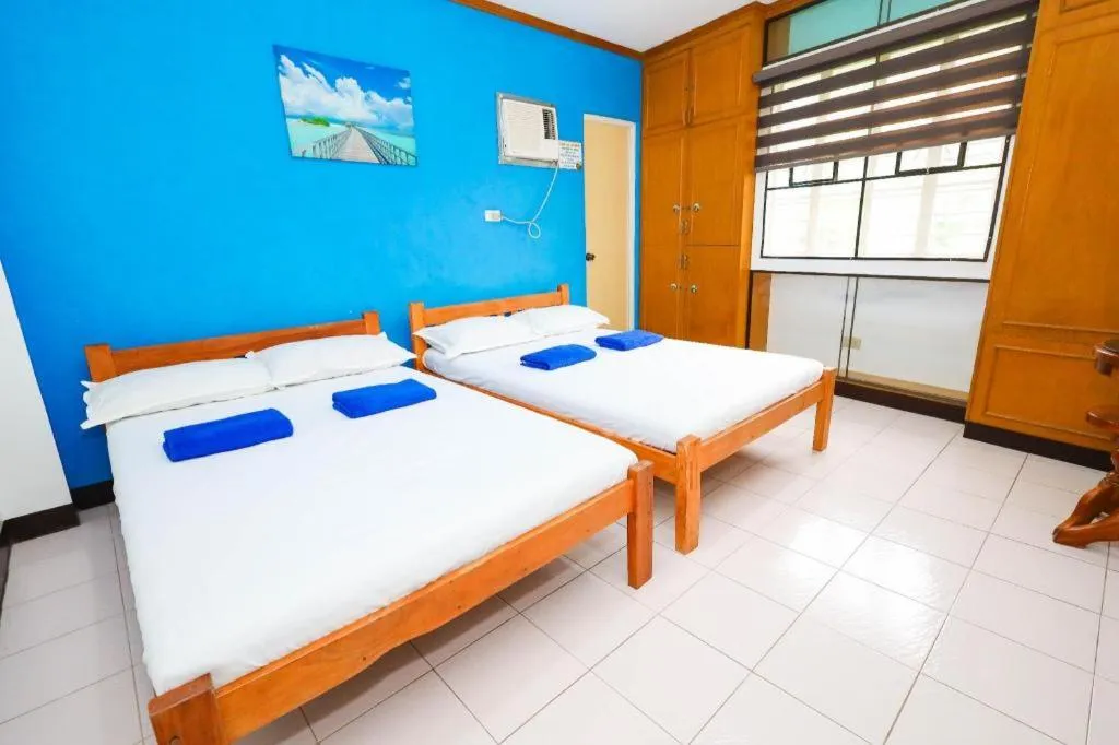 Bed in Mayon Backpackers Hostel