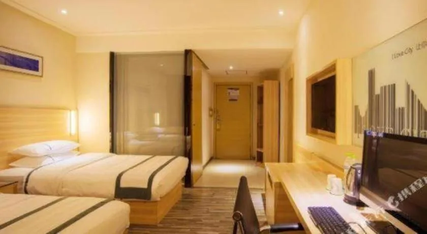 Bed in City Comfort Inn Hechi Nandan