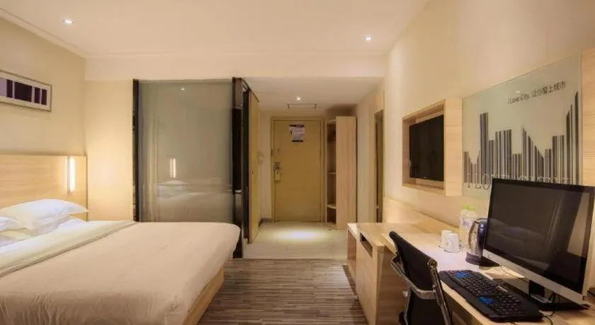 Bed in City Comfort Inn Hechi Nandan