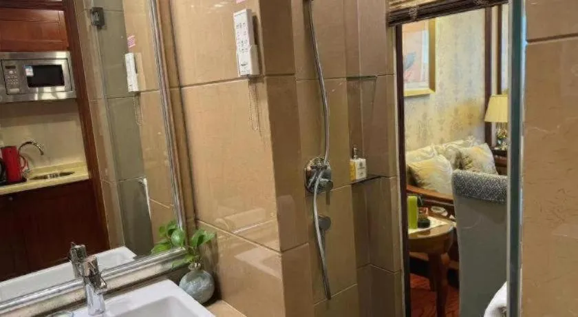 Hangzhou Lingtao Pavilion Hotel