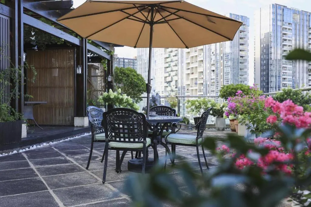 Hangzhou Lingtao Pavilion Hotel