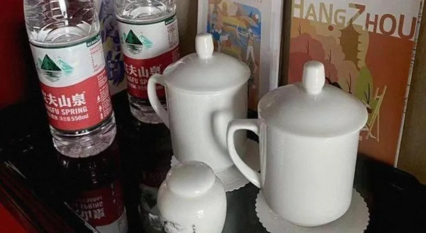 Hangzhou Lingtao Pavilion Hotel