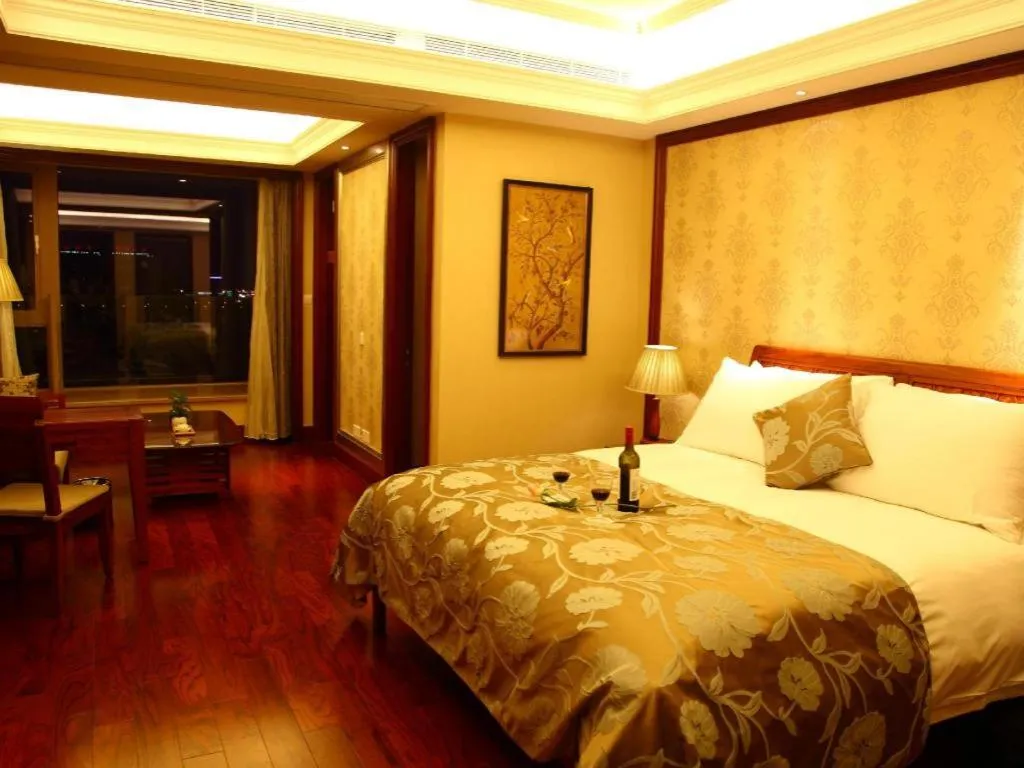 Bed in Hangzhou Lingtao Pavilion Hotel