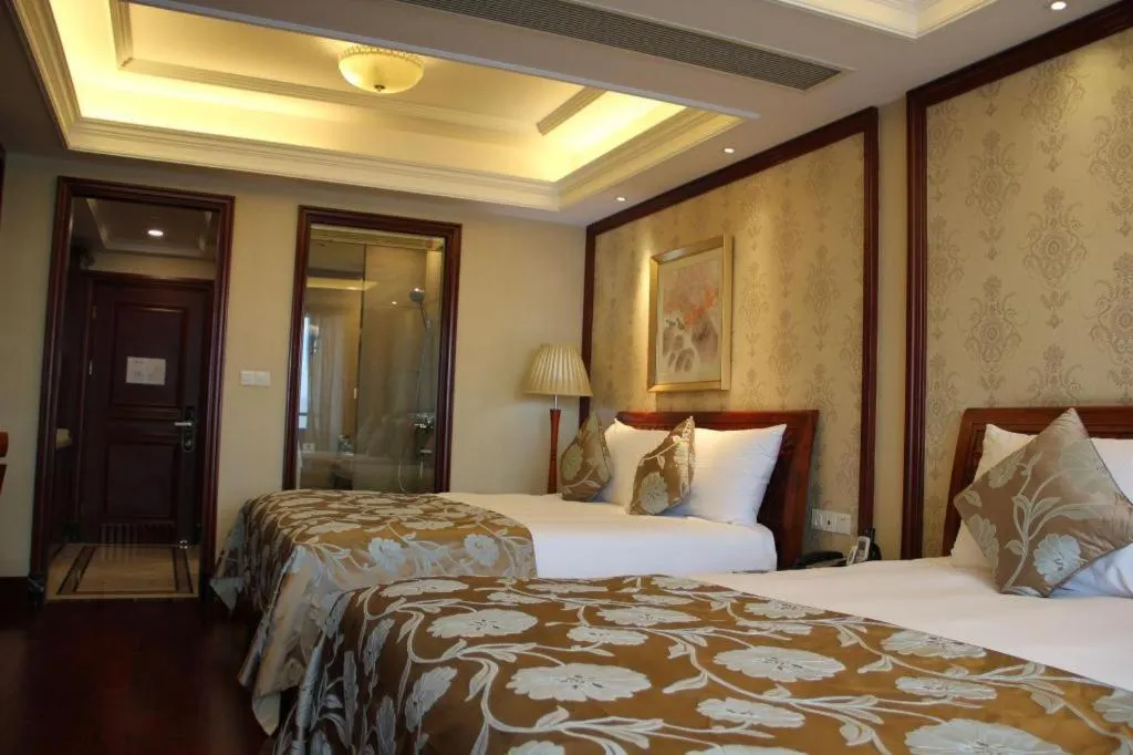 Bed in Hangzhou Lingtao Pavilion Hotel