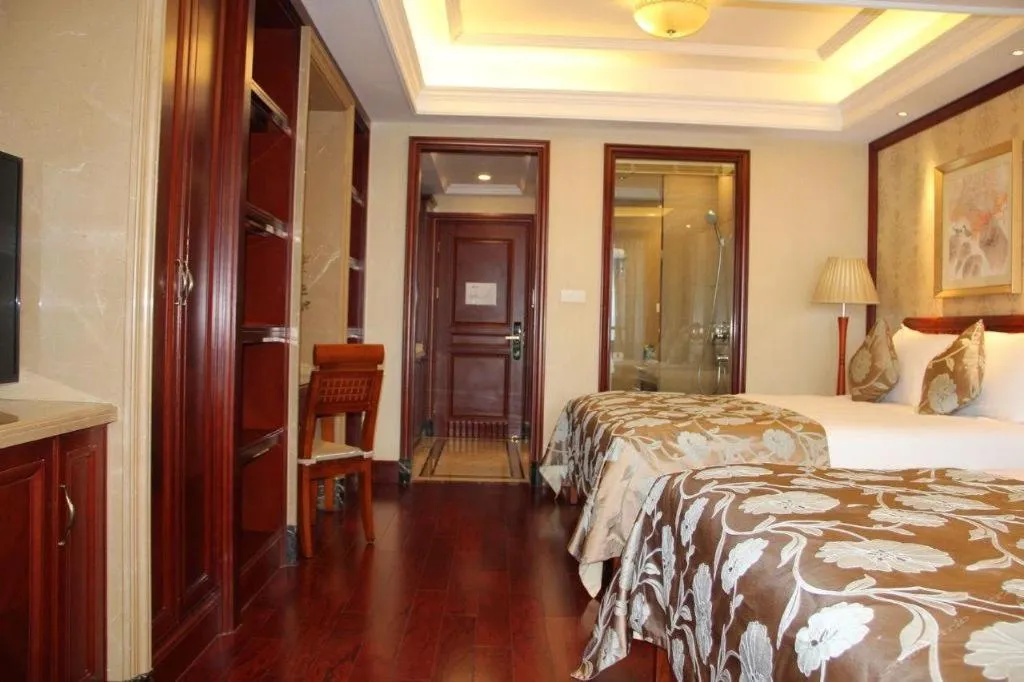 Bed in Hangzhou Lingtao Pavilion Hotel