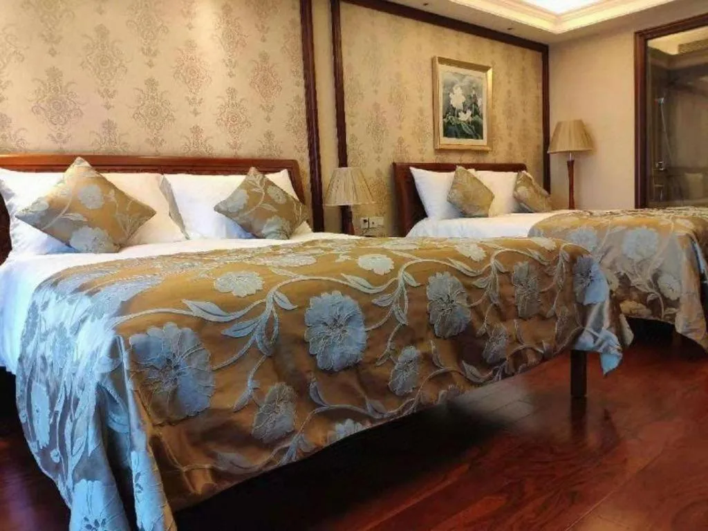 Bed in Hangzhou Lingtao Pavilion Hotel