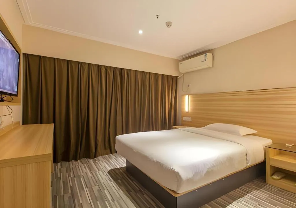 Bed in City Comfort Inn Wuhan Hankou Railway Station West Square