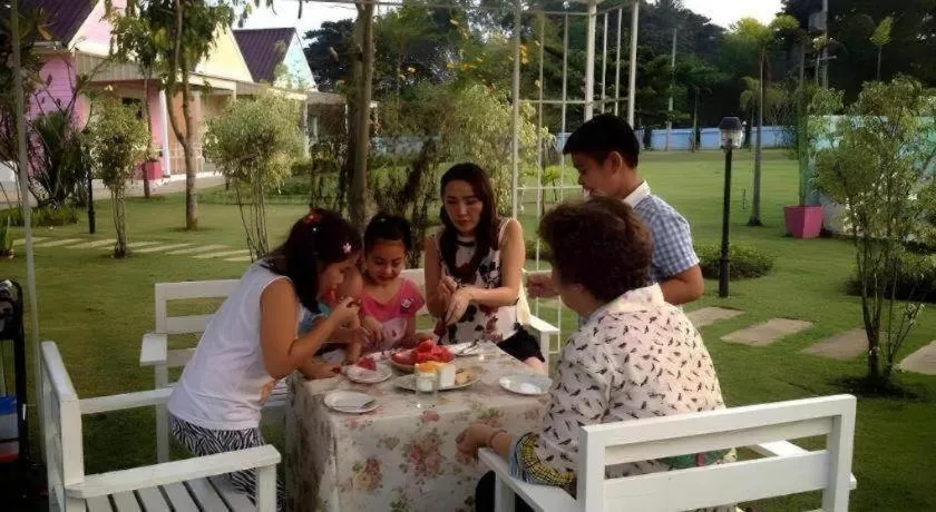 Chiangkhan Gallery Resort