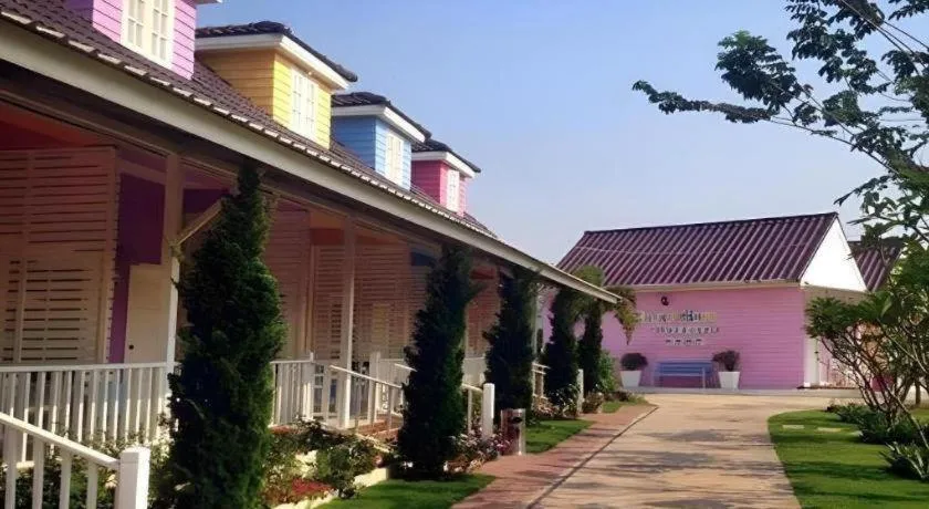 Chiangkhan Gallery Resort