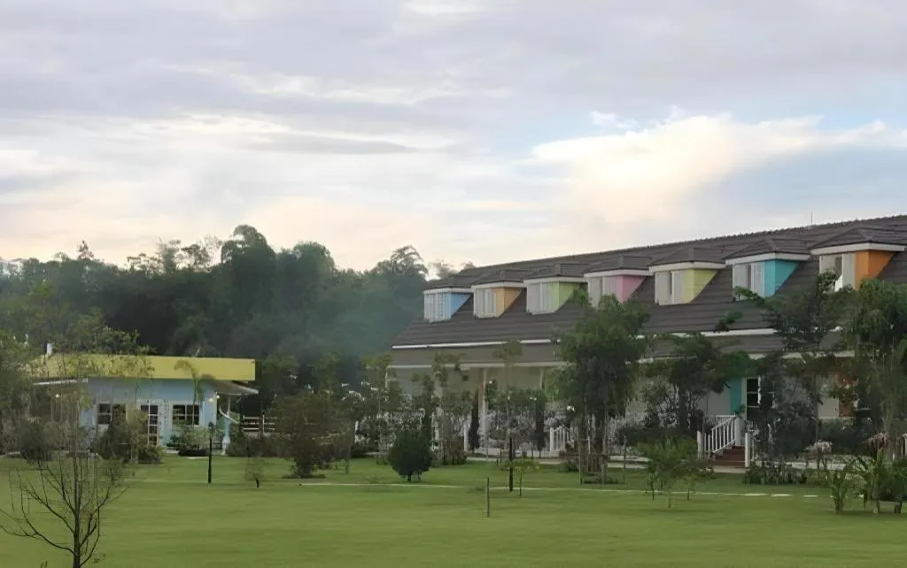Chiangkhan Gallery Resort