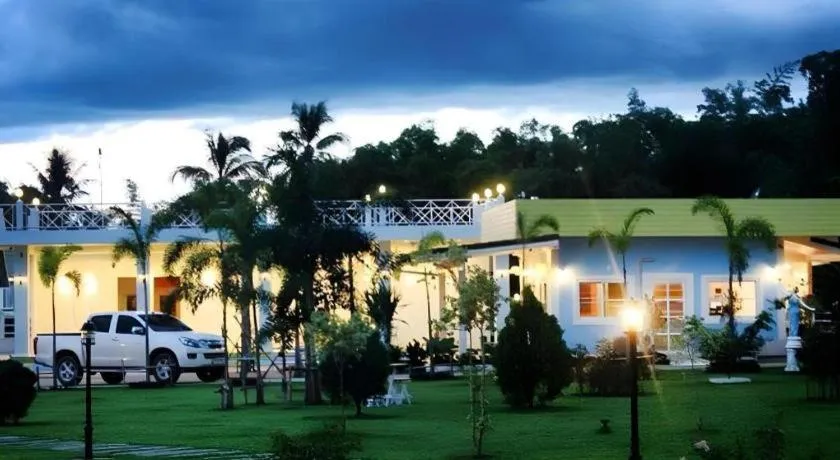 Chiangkhan Gallery Resort