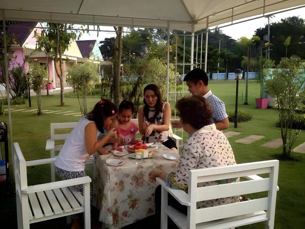 Chiangkhan Gallery Resort