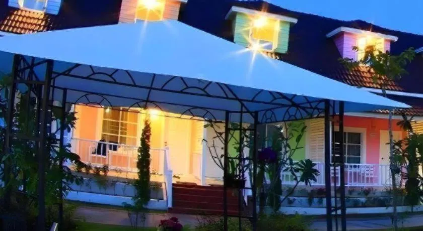 Chiangkhan Gallery Resort