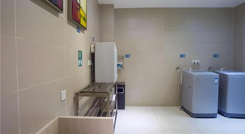 City Comfort Inn Dongxing National Trade Port