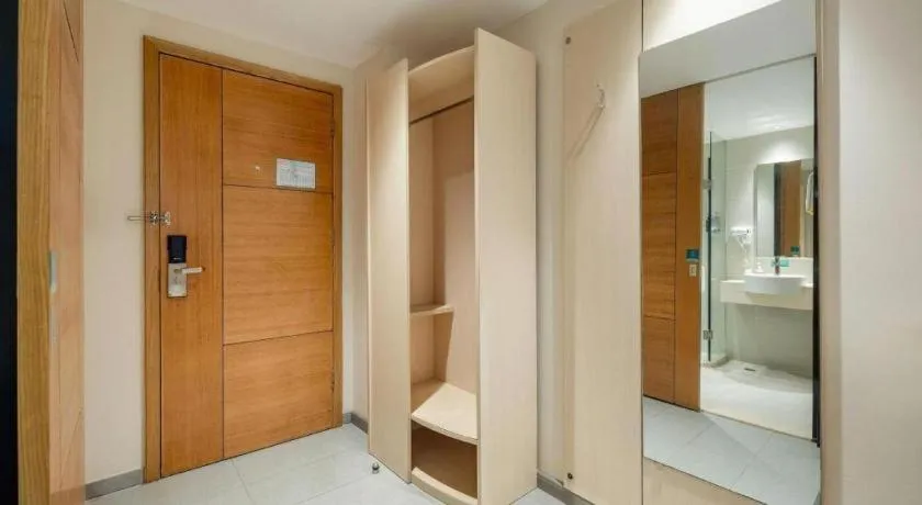 City Comfort Inn Dongxing National Trade Port