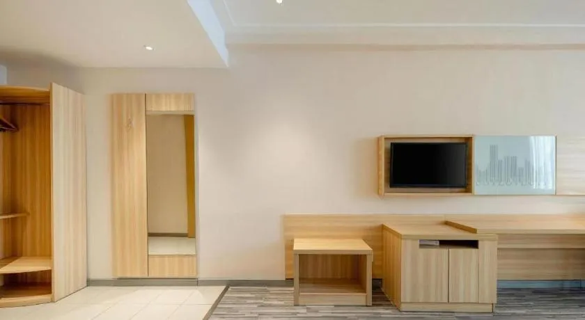 City Comfort Inn Dongxing National Trade Port