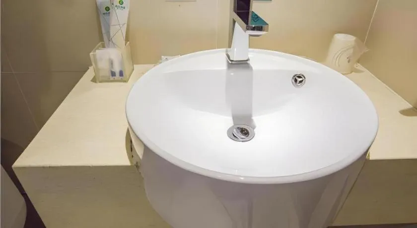 City Comfort Inn Dongxing National Trade Port