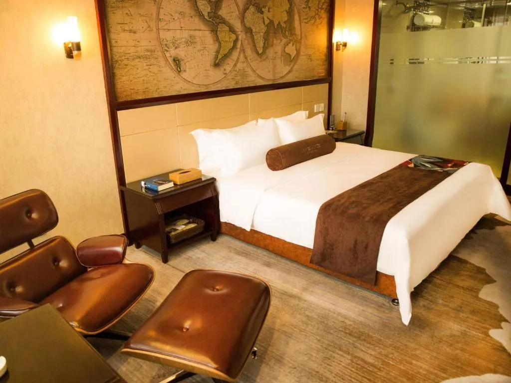 Bed in James Joyce Coffetel Qinhuangdao Taiyangcheng Wenhua Road