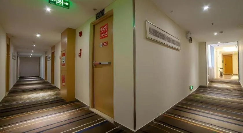 City Comfort Inn Yulin Wenhua Square Wanda Plaza