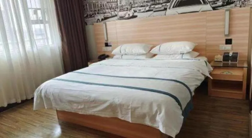 Bed in City Comfort Inn Yulin Wenhua Square Wanda Plaza