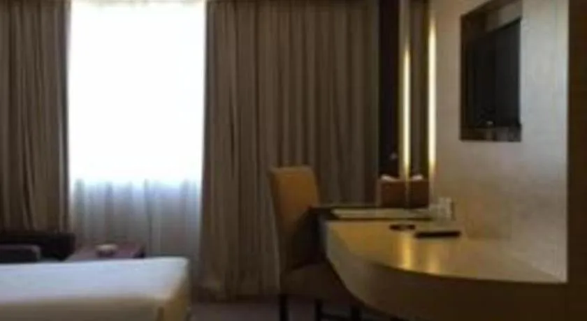 Bed in ZUZU Simpang Lima