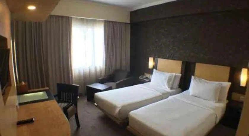 Bed in ZUZU Simpang Lima