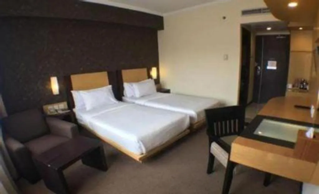 Bed in ZUZU Simpang Lima