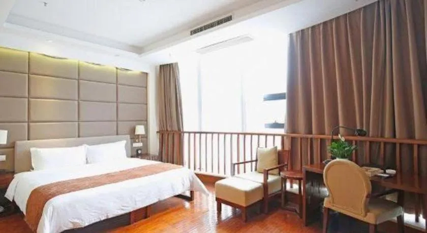 Bed in Yitel Collection Chengdu Kuanzhai Alley Chutian Junlin