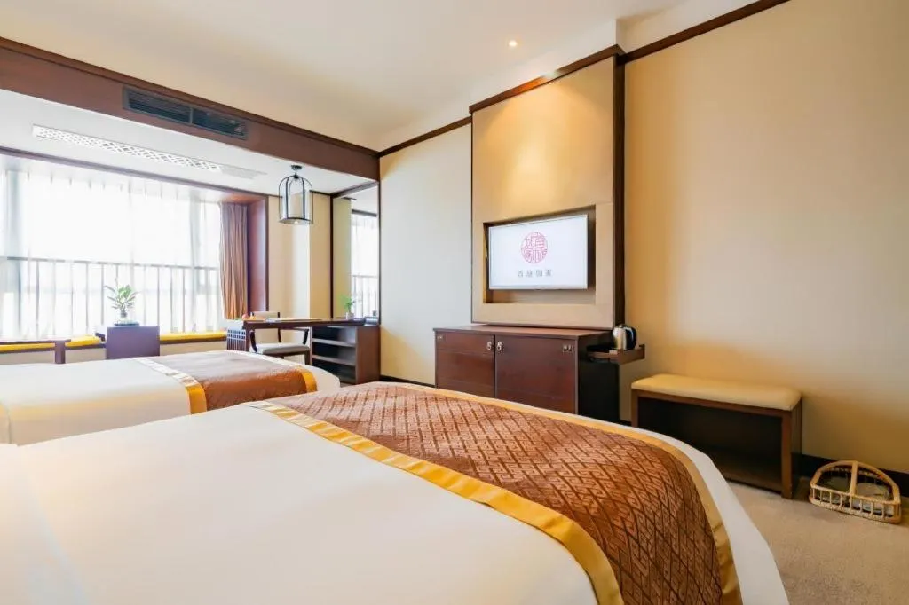 Bed in Yitel Collection Chengdu Kuanzhai Alley Chutian Junlin