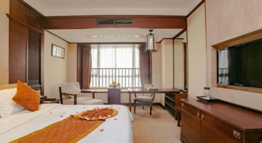 Bed in Yitel Collection Chengdu Kuanzhai Alley Chutian Junlin