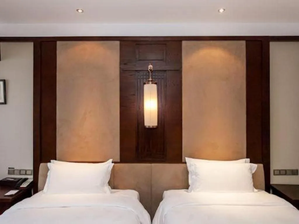 Bed in Yitel Collection Chengdu Kuanzhai Alley Chutian Junlin