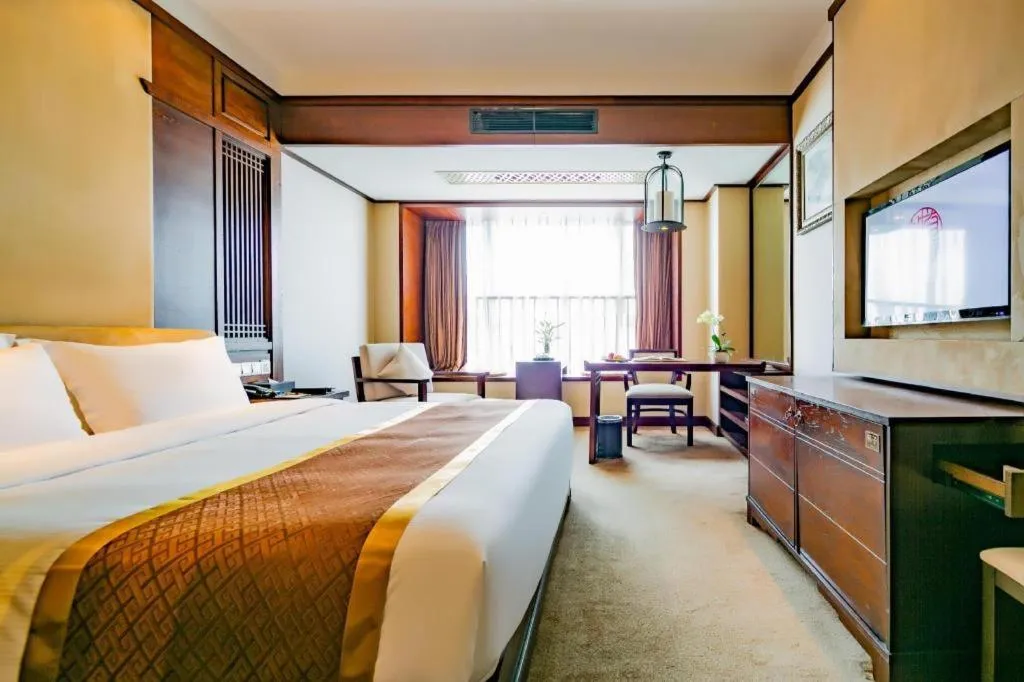 Bed in Yitel Collection Chengdu Kuanzhai Alley Chutian Junlin