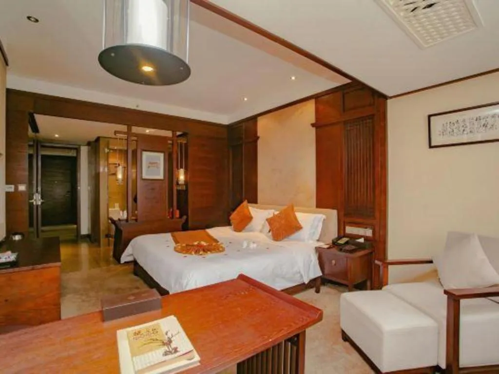 Bed in Yitel Collection Chengdu Kuanzhai Alley Chutian Junlin