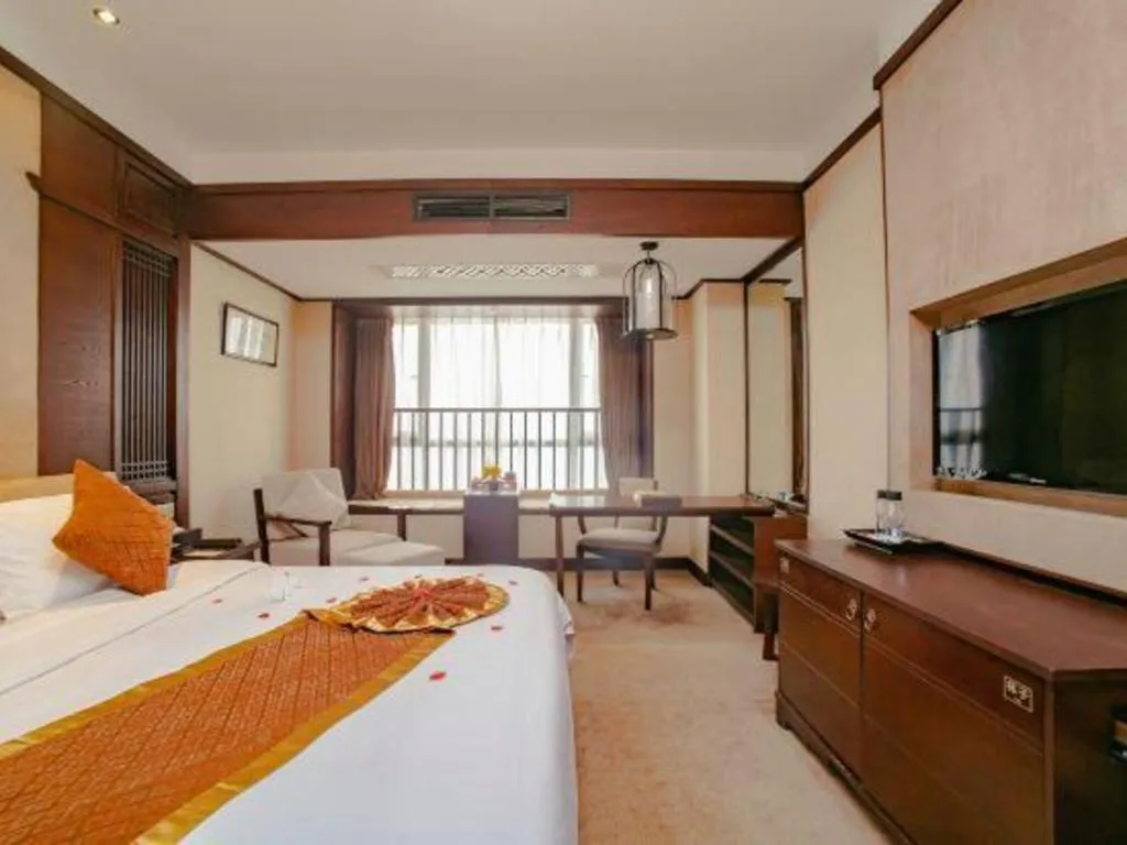 Bed in Yitel Collection Chengdu Kuanzhai Alley Chutian Junlin