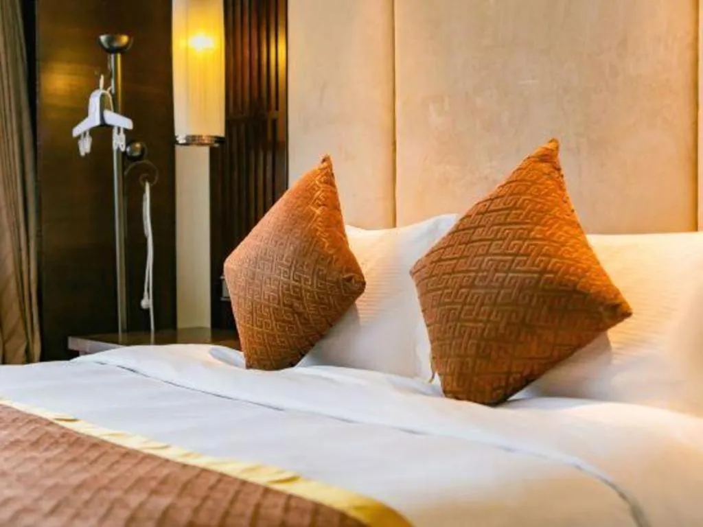 Bed in Yitel Collection Chengdu Kuanzhai Alley Chutian Junlin