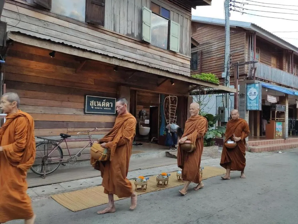 Suneta Hostel Chiangkhan