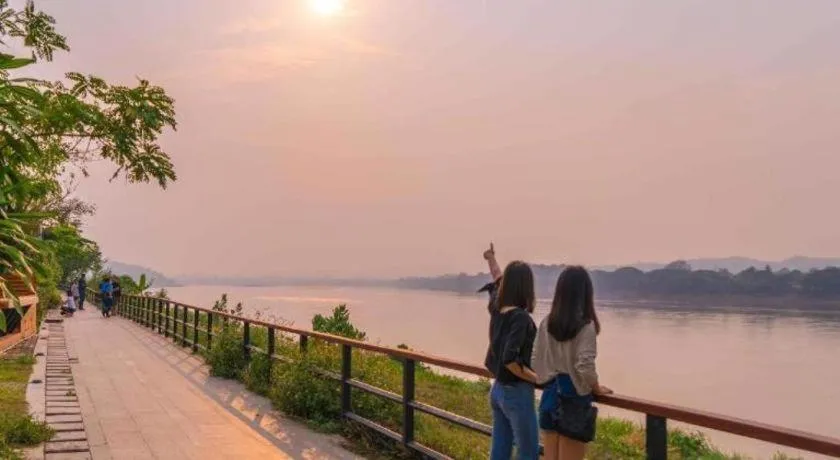 Suneta Hostel Chiangkhan