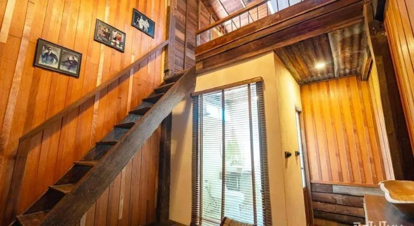 Suneta Hostel Chiangkhan