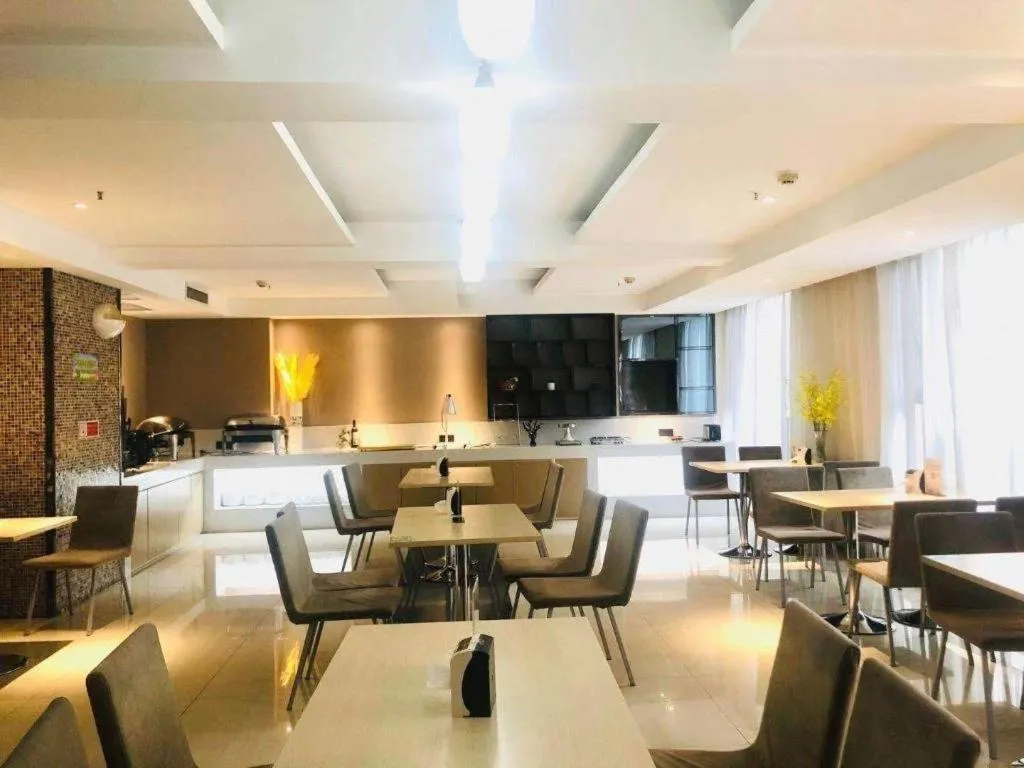 City Comfort Inn Wuhan Baibuting