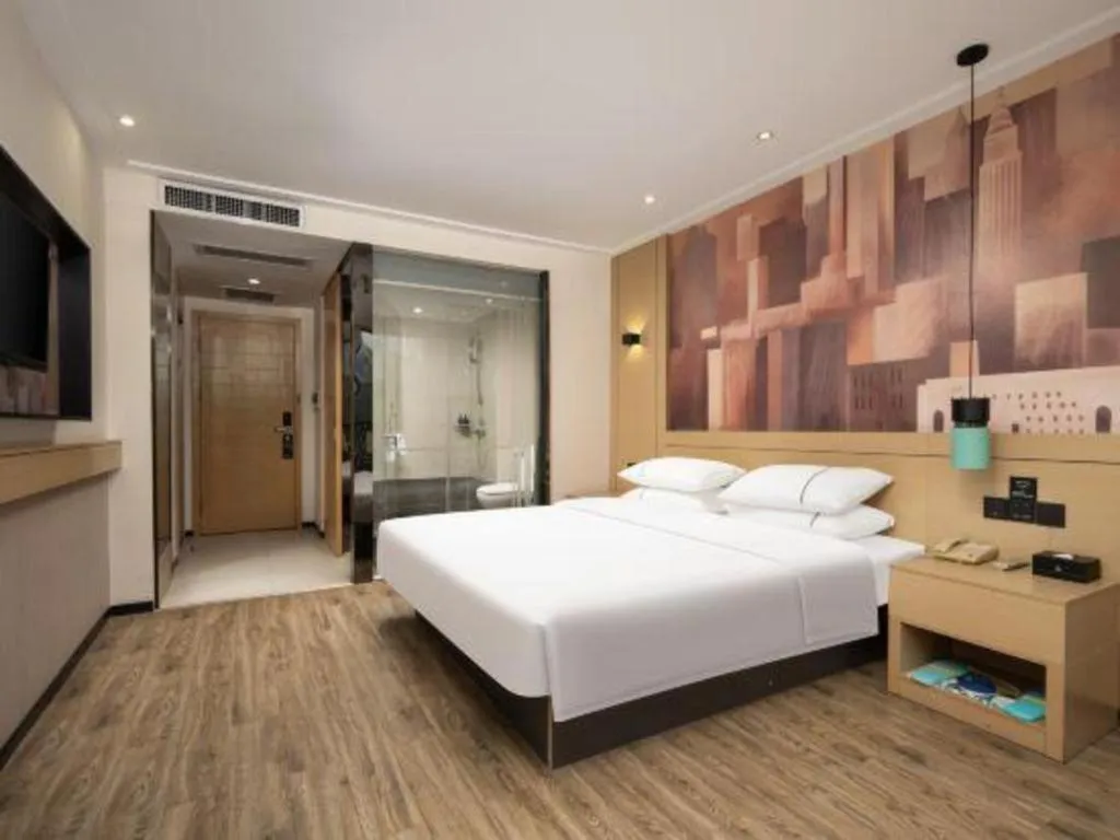 Bed in City Comfort Inn Wuhan Baibuting