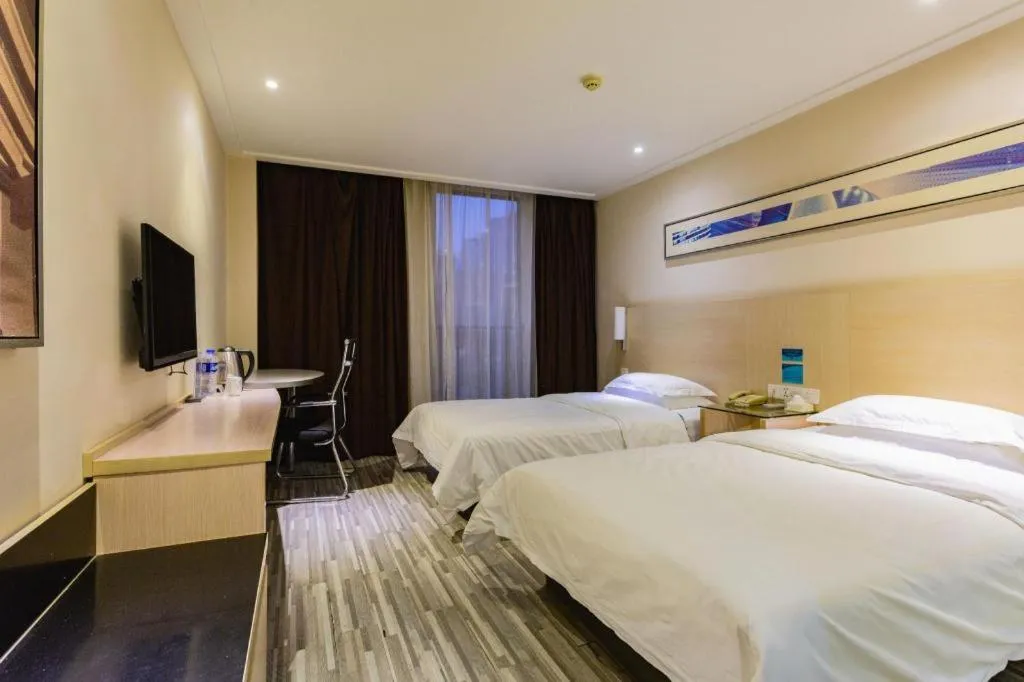 Bed in City Comfort Inn Wuhan Baibuting