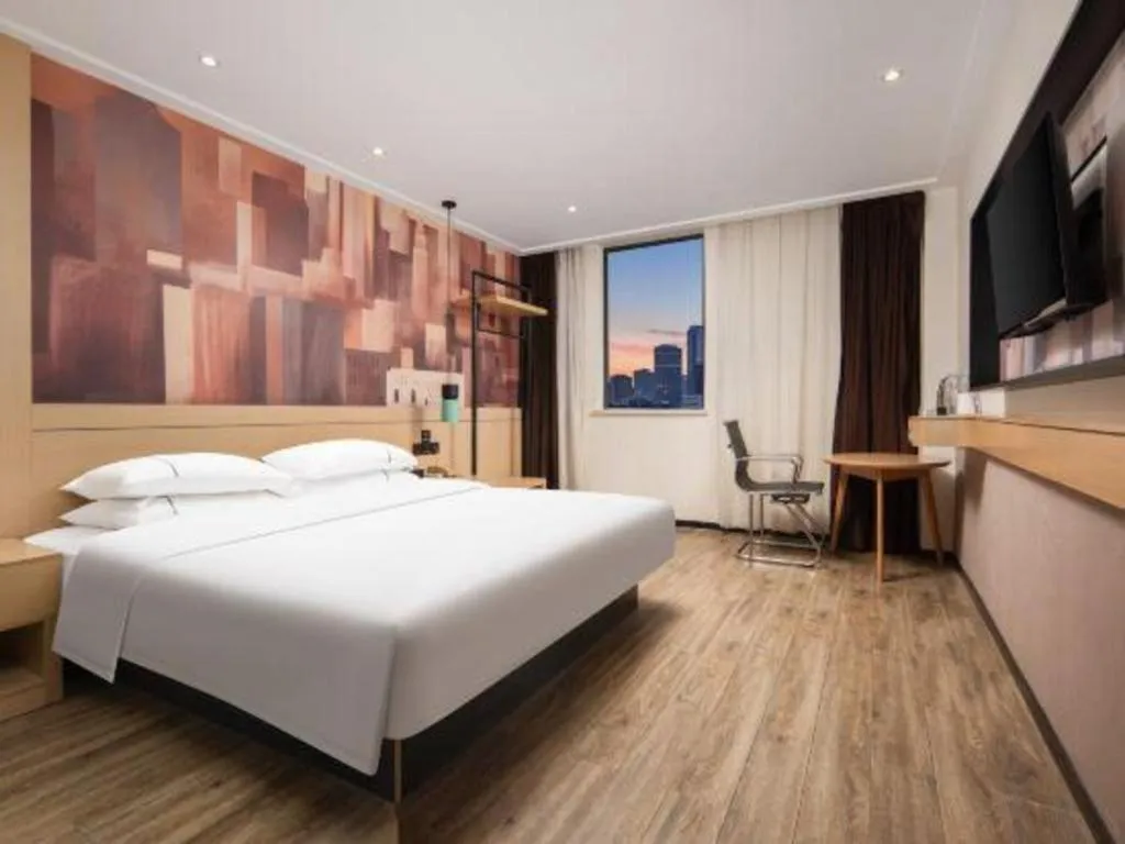 Bed in City Comfort Inn Wuhan Baibuting